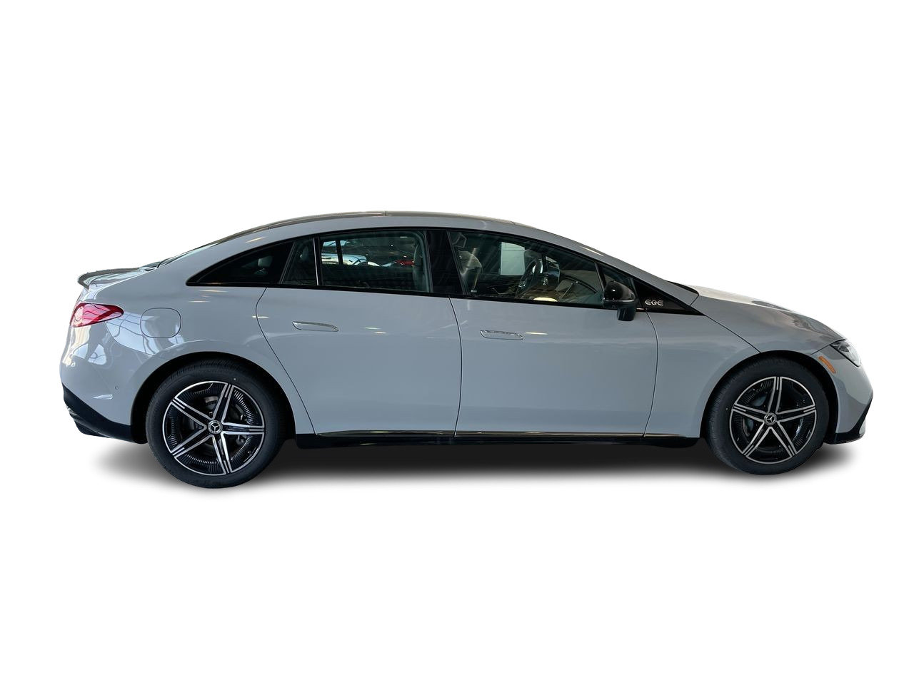 New 2023 MANUFAKTUR Alpine Grey Mercedes-Benz EQE 500 V4 image 15