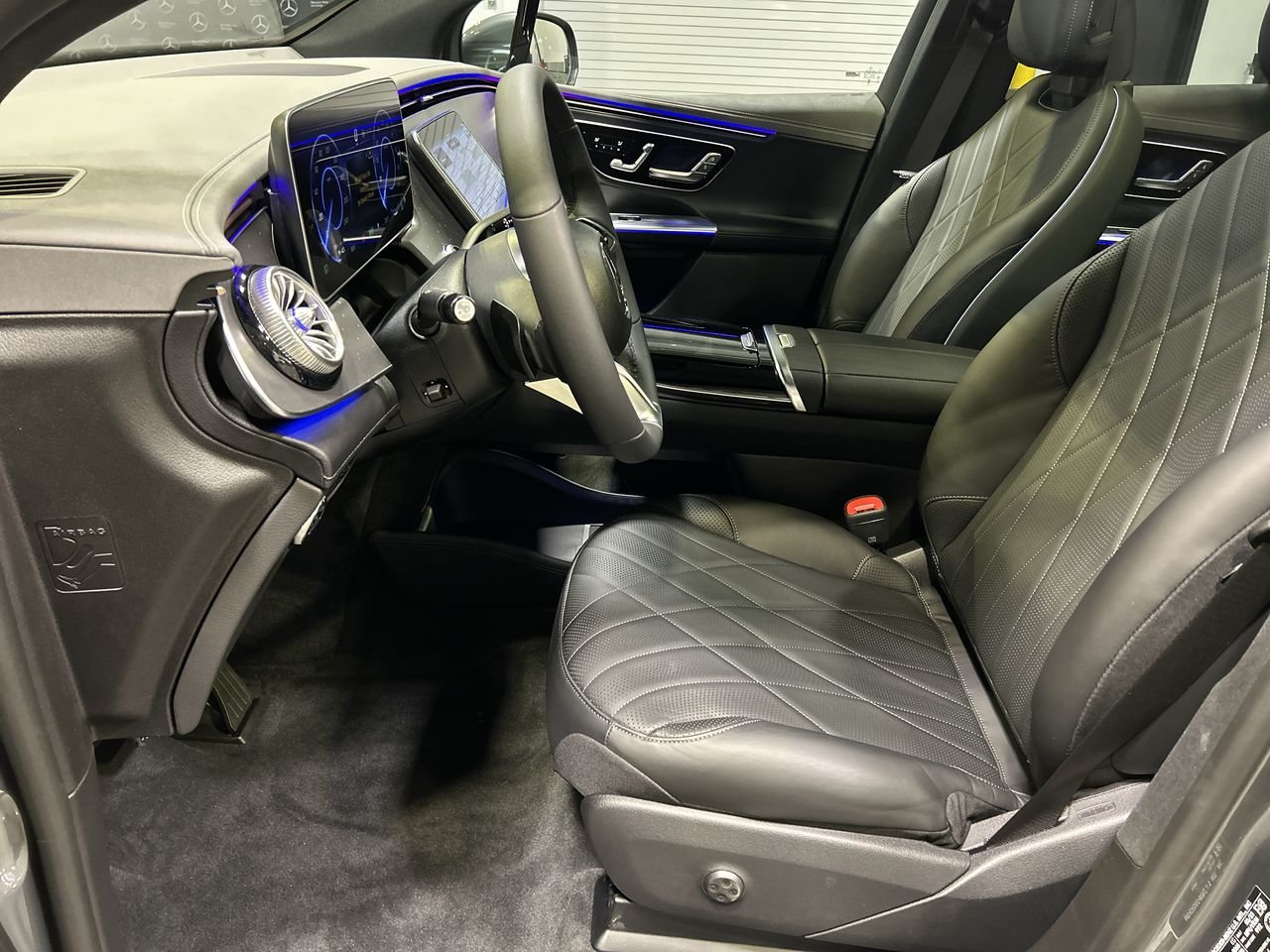 New 2023 Selenite Grey Metallic Mercedes-Benz EQE 350 4MATIC image 19