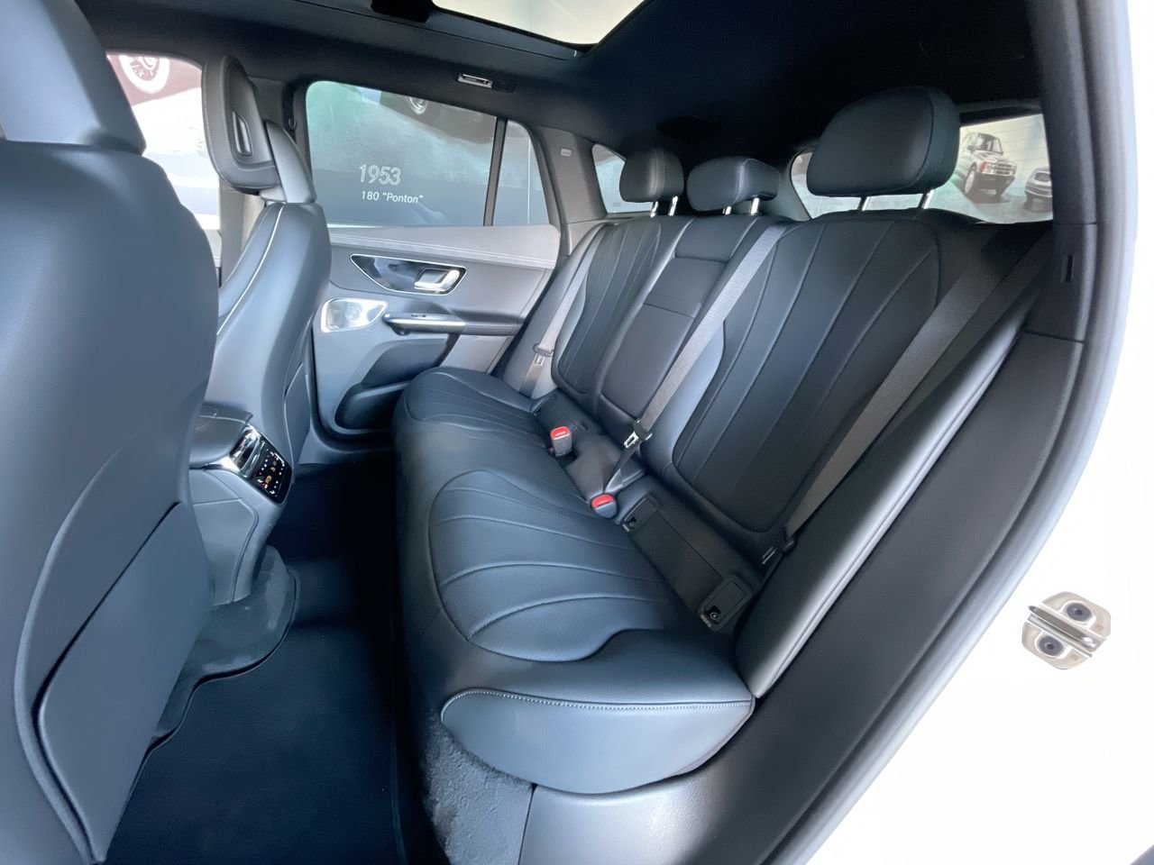 Used 2023 Polar White Mercedes-Benz 350 4MATIC SUV (Pre-August Production) image 31