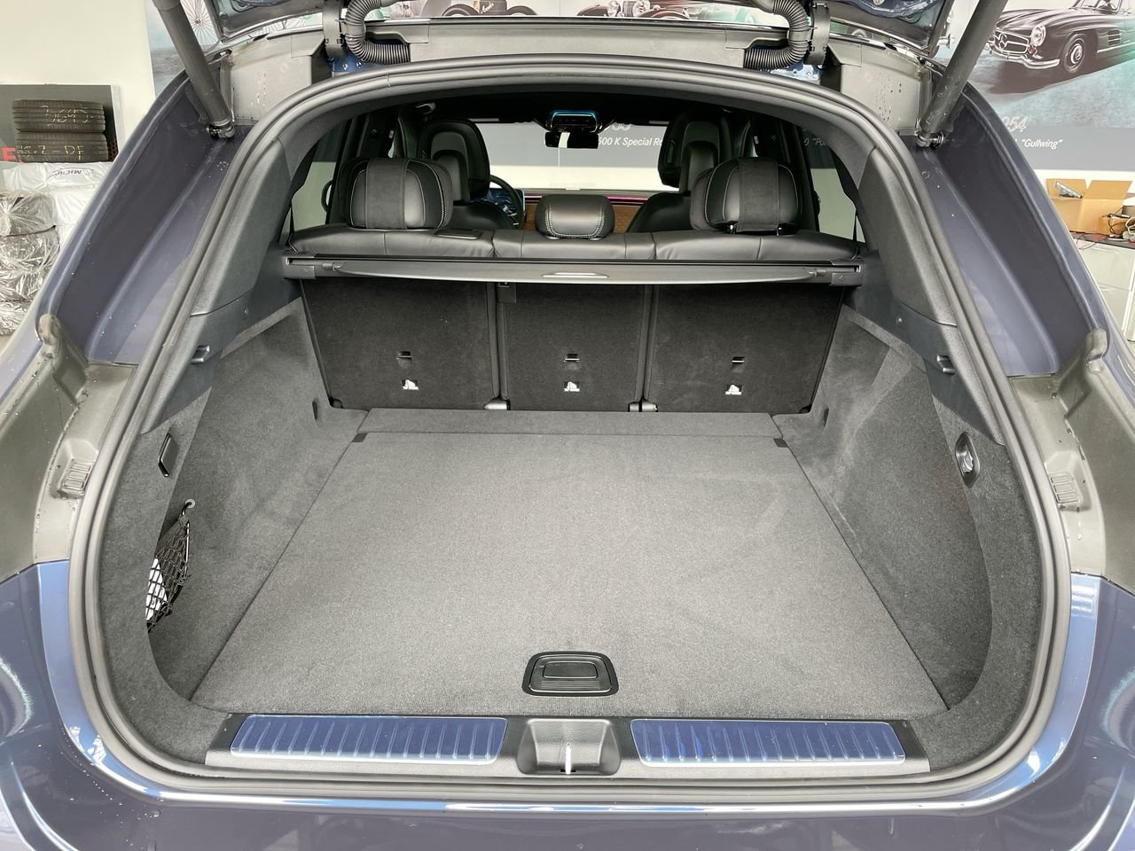 New 2023 Sodalite Blue Metallic Mercedes-Benz EQS 450 4MATIC image 32