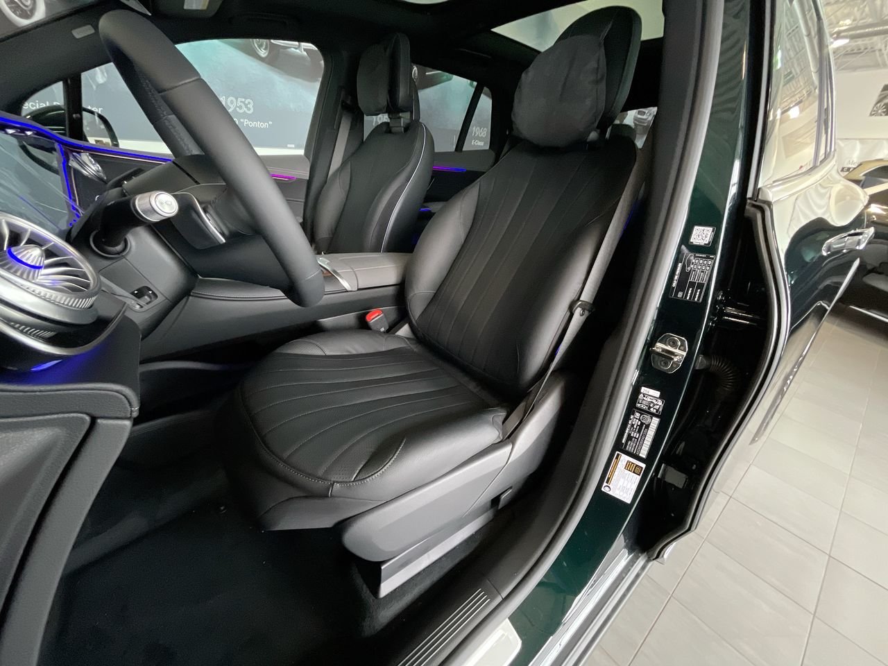 New 2023 Emerald Green Metallic Mercedes-Benz EQS 450 4MATIC image 19