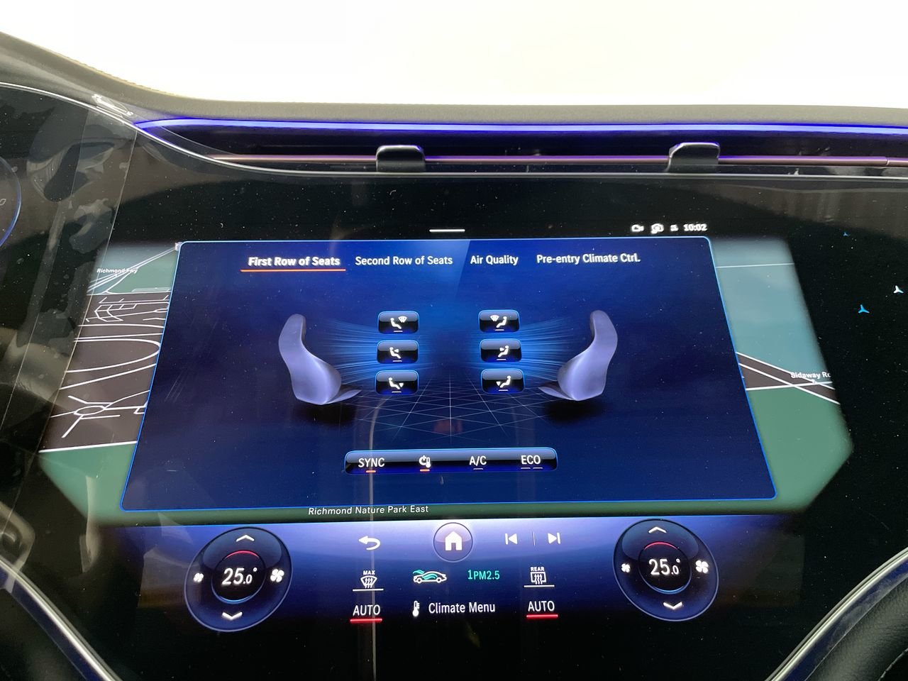 New 2023 Emerald Green Metallic Mercedes-Benz EQS 450 4MATIC image 27