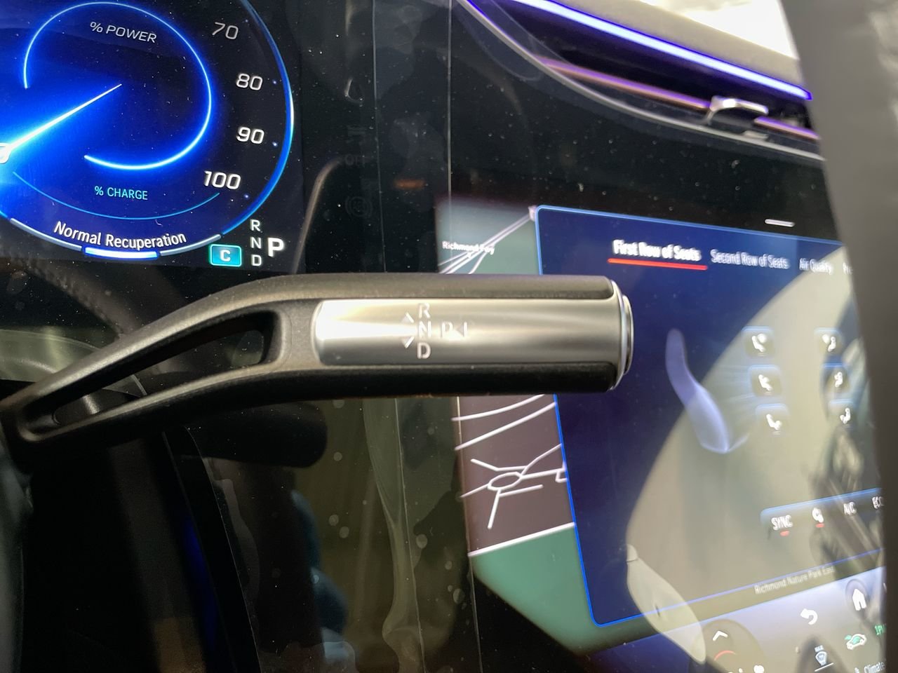 New 2023 Emerald Green Metallic Mercedes-Benz EQS 450 4MATIC image 28