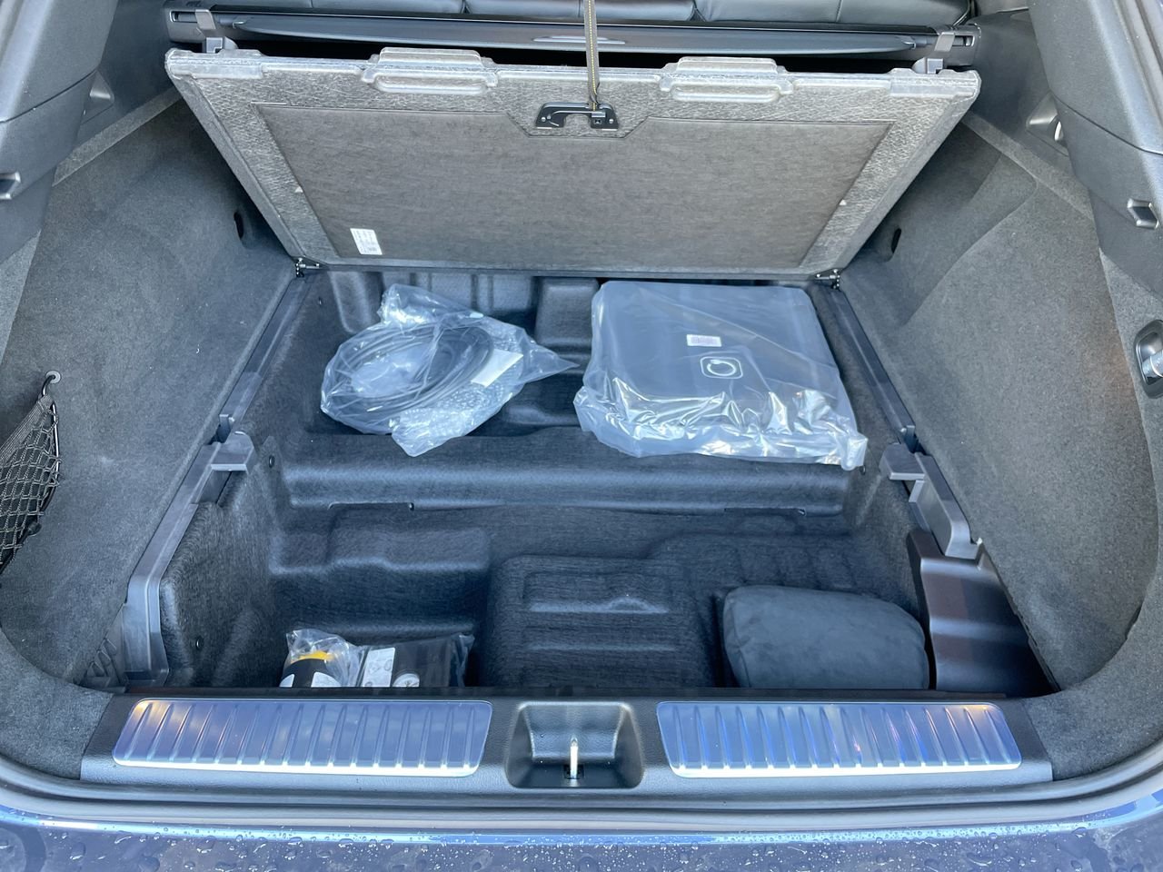 New 2023 Sodalite Blue Metallic Mercedes-Benz EQS 450 4MATIC image 33