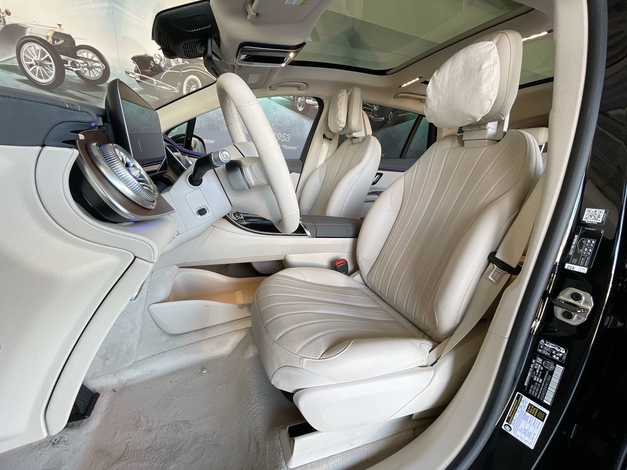 New 2023 Obsidian Black Metallic Mercedes-Benz EQS 450 4MATIC image 19