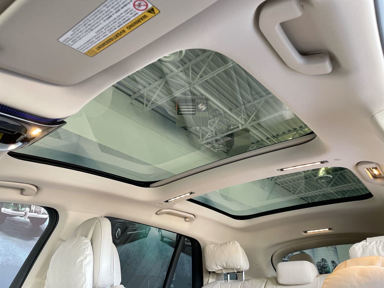 New 2023 Polar White Mercedes-Benz EQS 450 4MATIC image 30