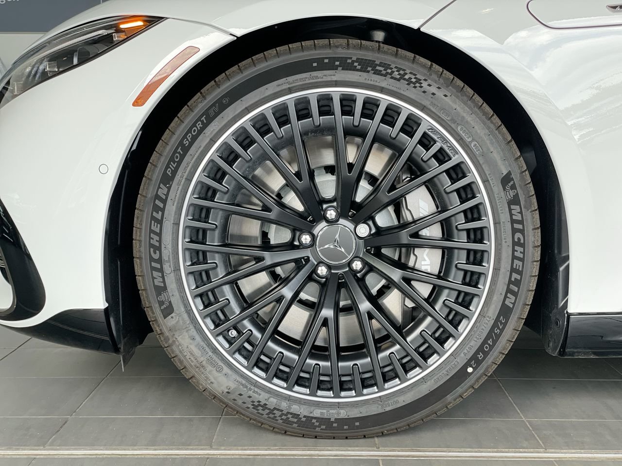 New 2023 Polar White Mercedes-Benz AMG EQS image 18
