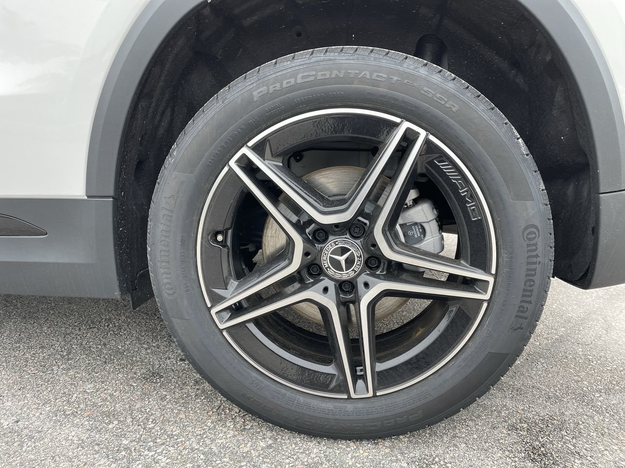 New 2023 Polar White Mercedes-Benz 250 4MATIC image 18
