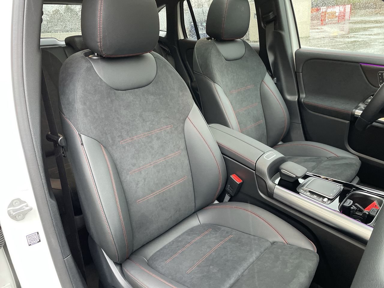 New 2023 Polar White Mercedes-Benz 250 4MATIC image 34