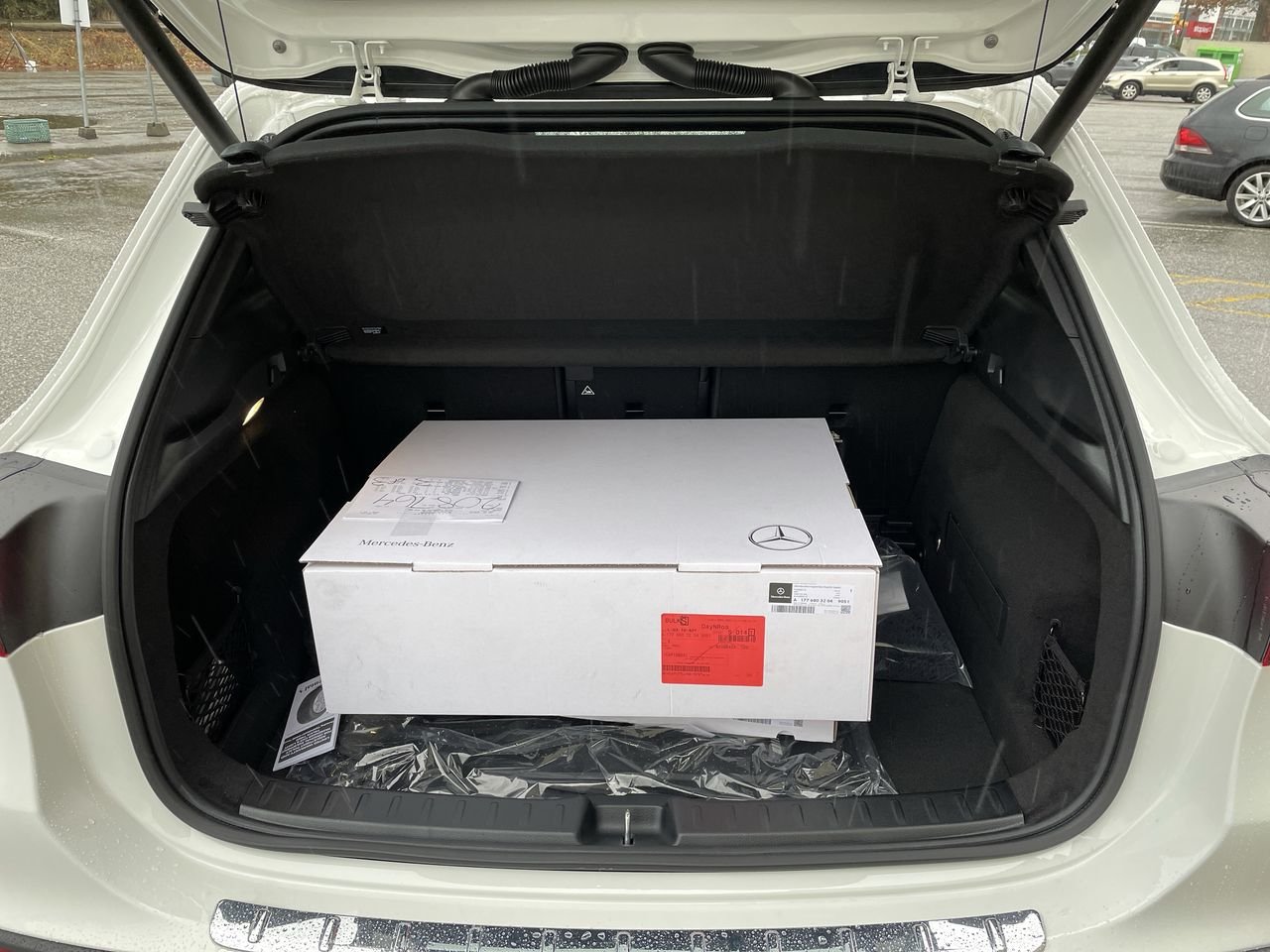 New 2023 Polar White Mercedes-Benz 250 4MATIC image 19