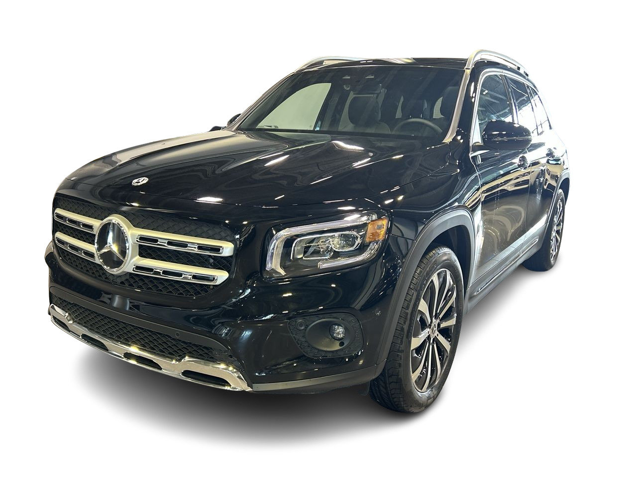 New 2023 Night Black Mercedes-Benz 250 4MATIC image 4