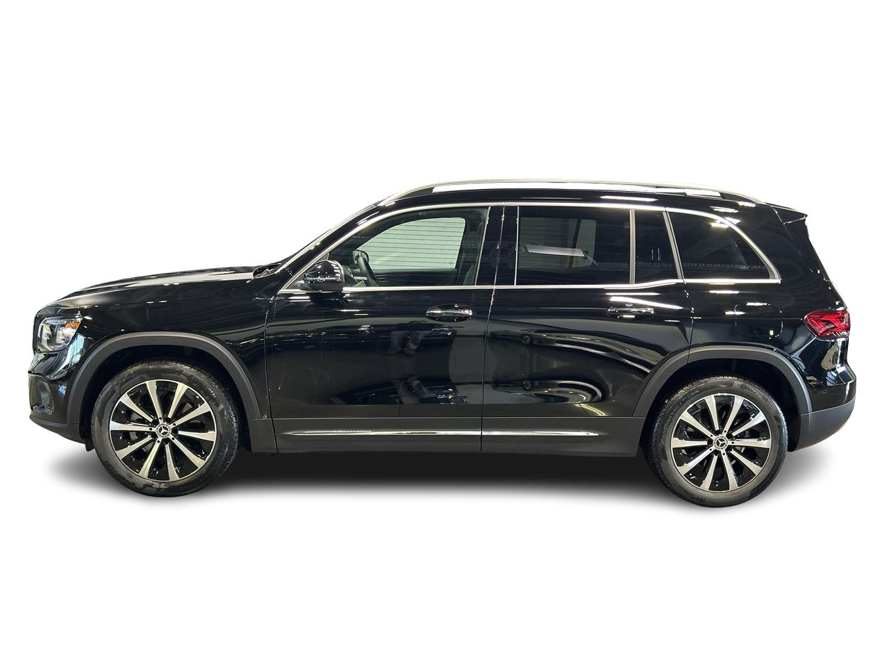 New 2023 Night Black Mercedes-Benz 250 4MATIC image 7