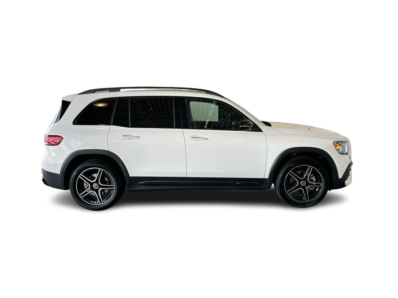 Used 2023 Polar White Mercedes-Benz 4MATIC SUV image 15