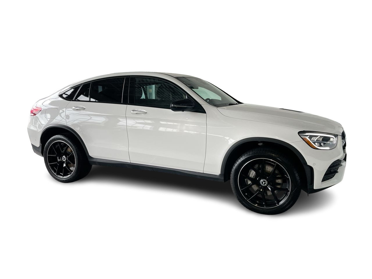 Used 2023 Polar White Mercedes-Benz 4MATIC Coupe image 16