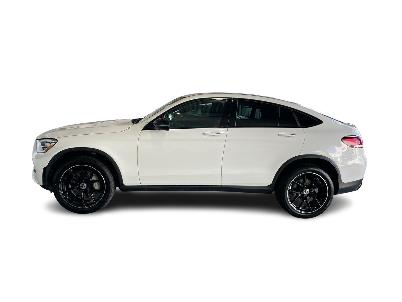Used 2023 Polar White Mercedes-Benz 4MATIC Coupe image 7
