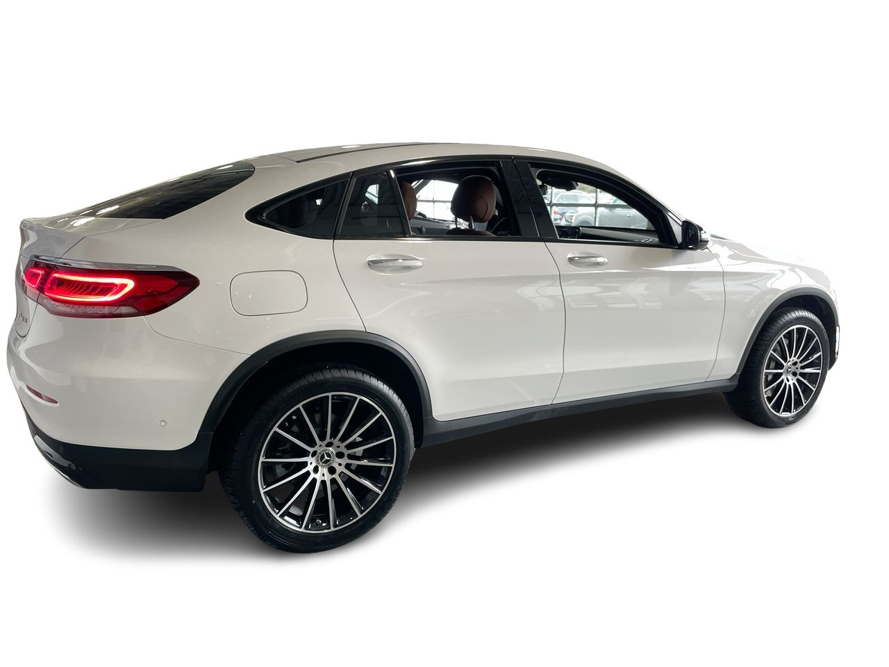 Used 2023 Polar White Mercedes-Benz 4MATIC Coupe image 13