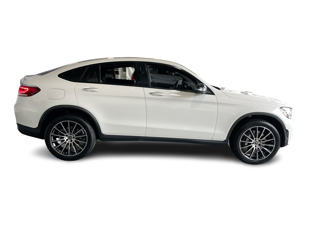 Used 2023 Polar White Mercedes-Benz 4MATIC Coupe image 15