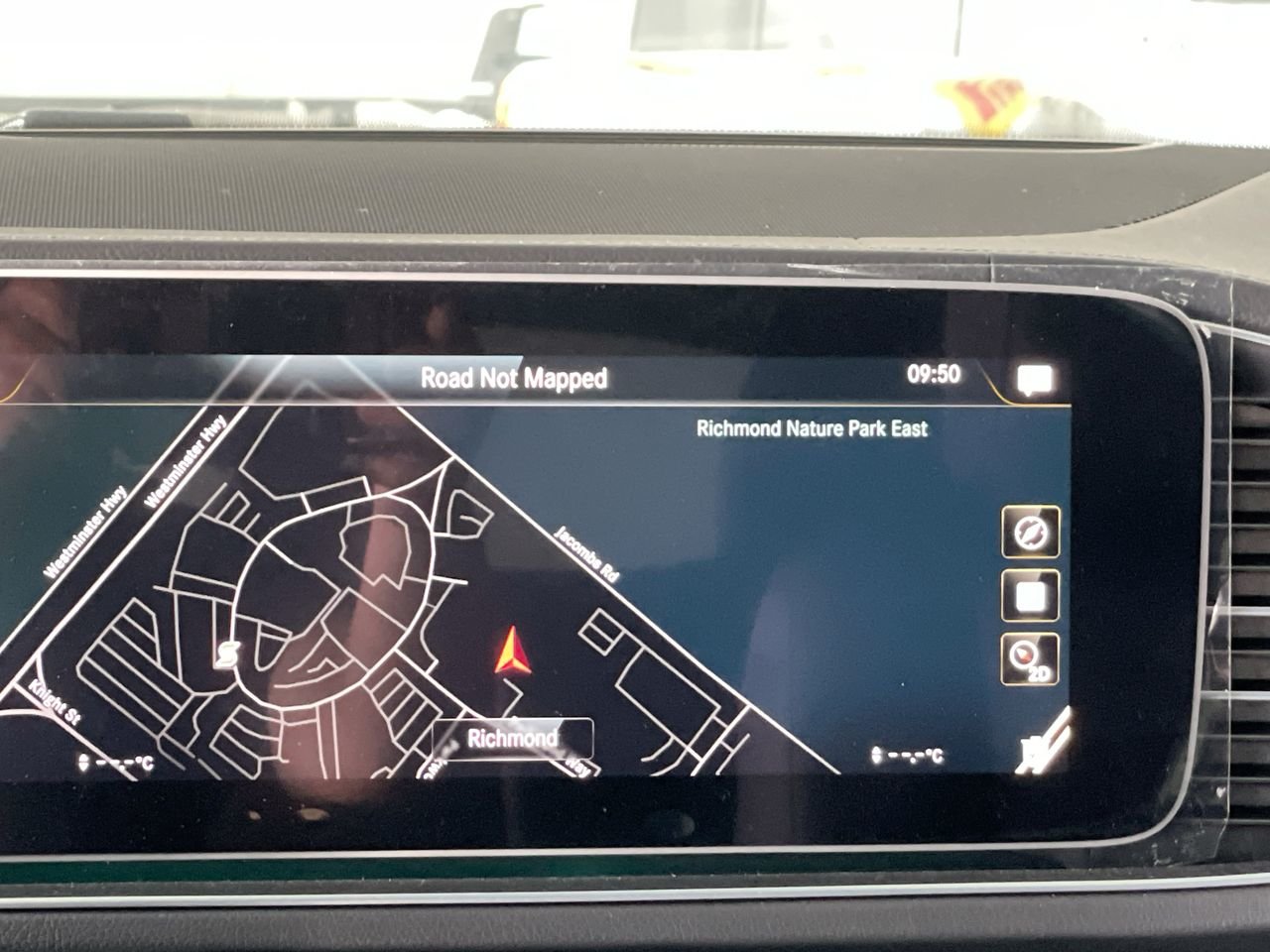 New 2023 Polar White Mercedes-Benz GLE 53 C4MATIC+ image 27