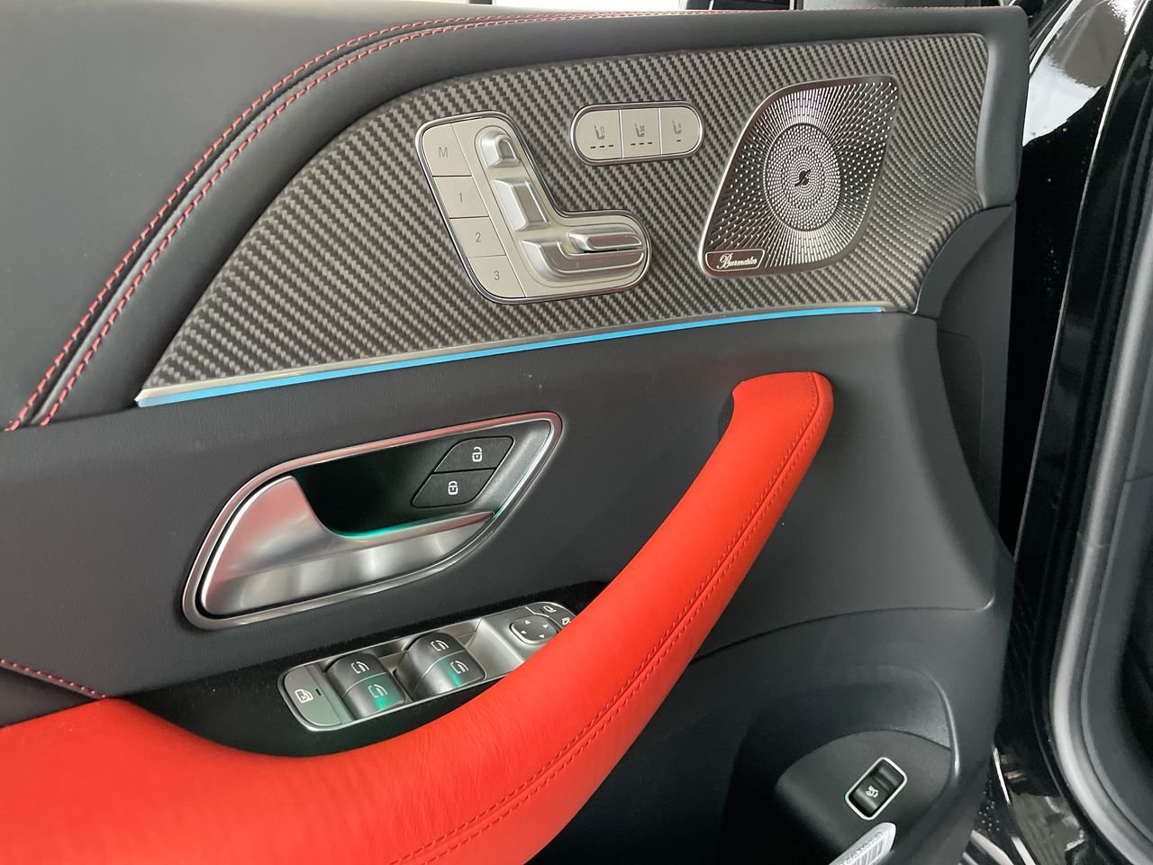 New 2023 Obsidian Black Metallic Mercedes-Benz AMG 63 4MATIC image 22