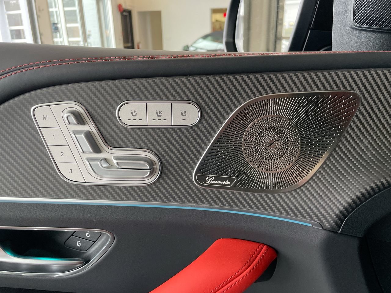 New 2023 Obsidian Black Metallic Mercedes-Benz AMG 63 4MATIC image 21