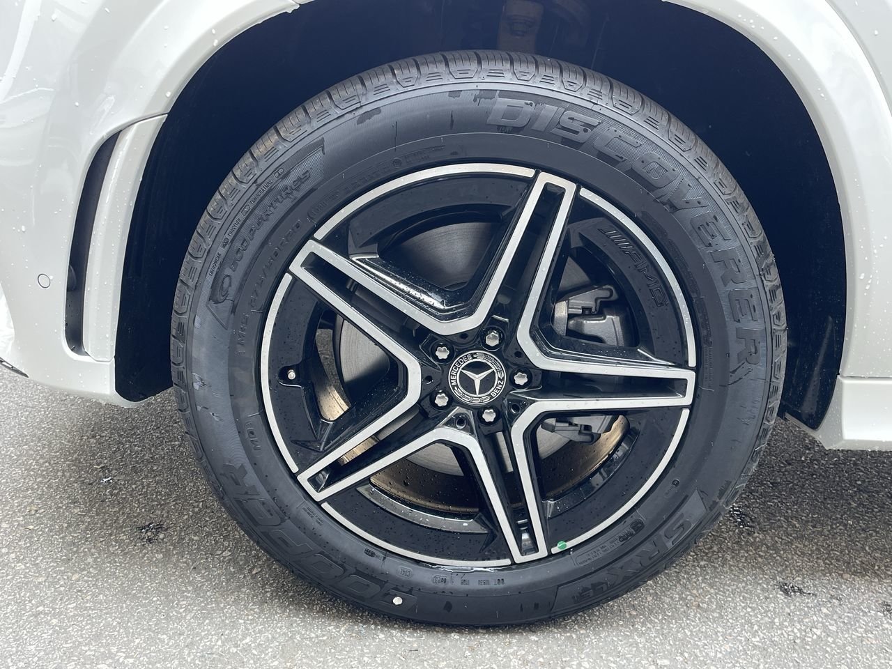 New 2023 Polar White Mercedes-Benz 450 4MATIC image 18