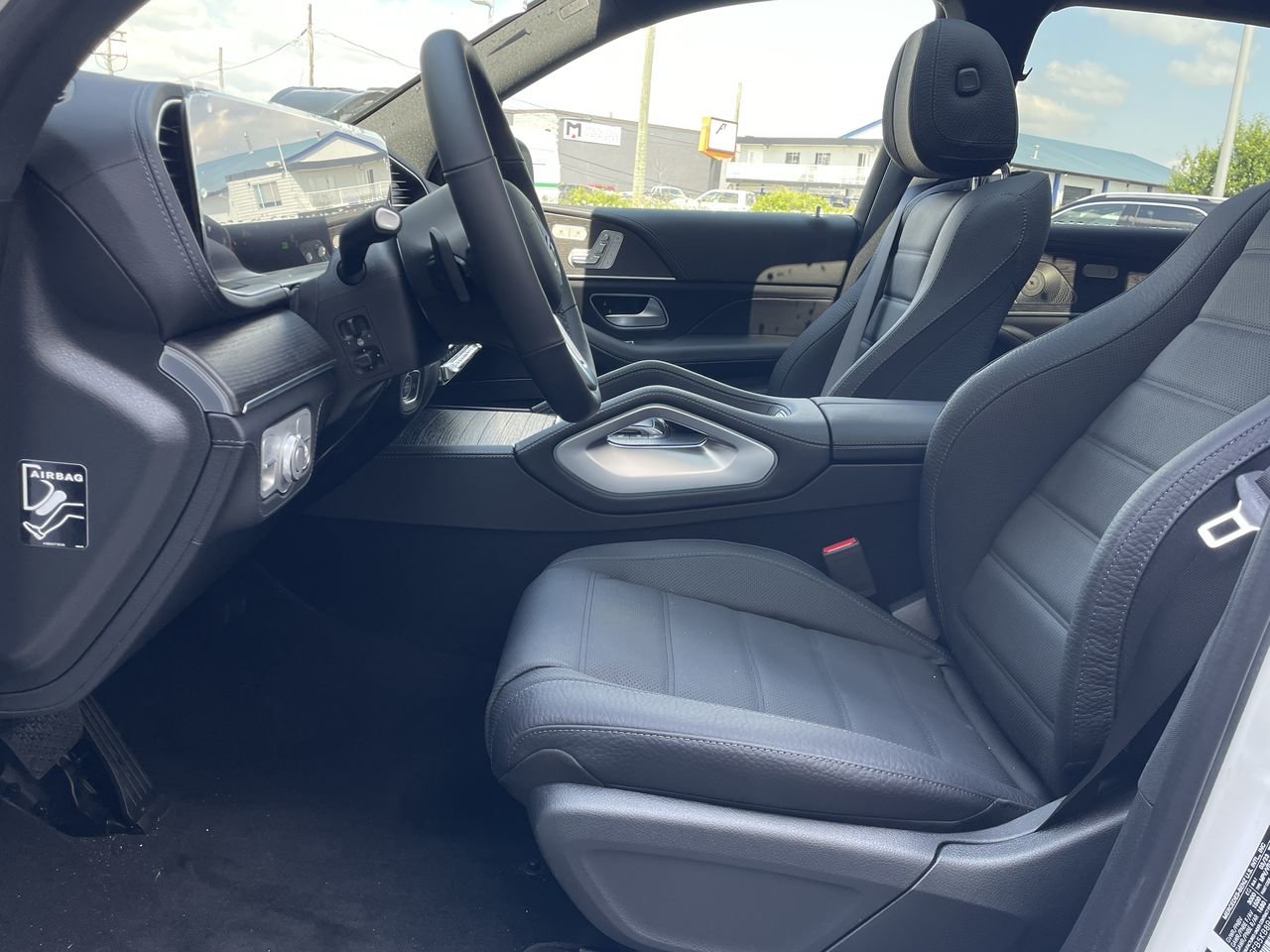 New 2023 Polar White Mercedes-Benz 450 4MATIC image 20