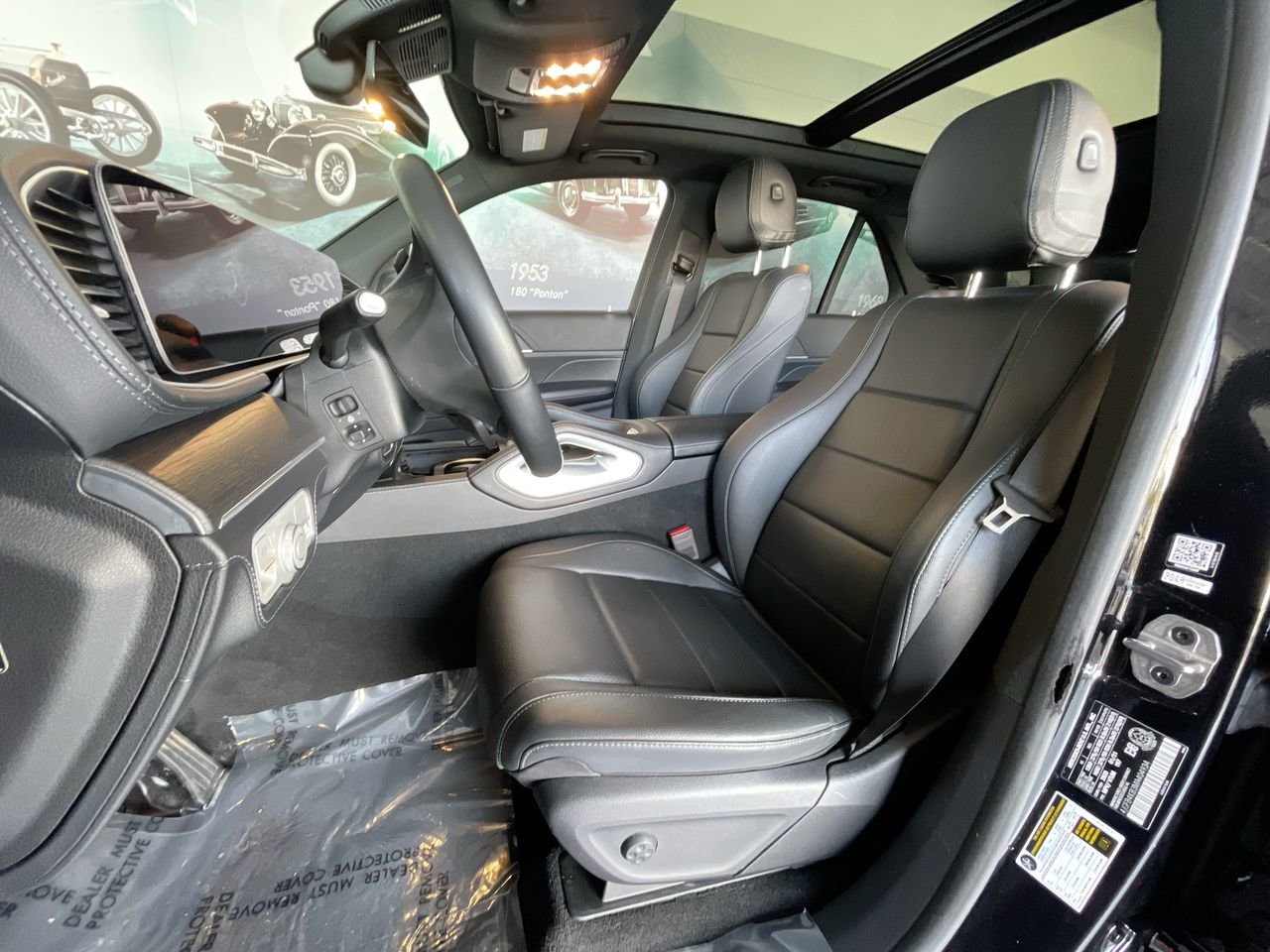 Certified Used 2021 Obsidian Black Met Mercedes-Benz 4MATIC SUV image 19
