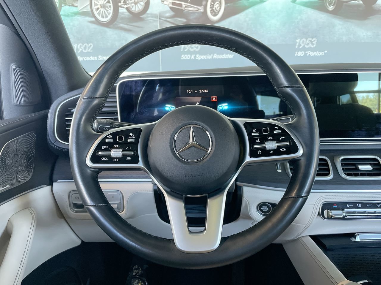 Certified Used 2021 Emerald Green Met Mercedes-Benz 4MATIC SUV image 22