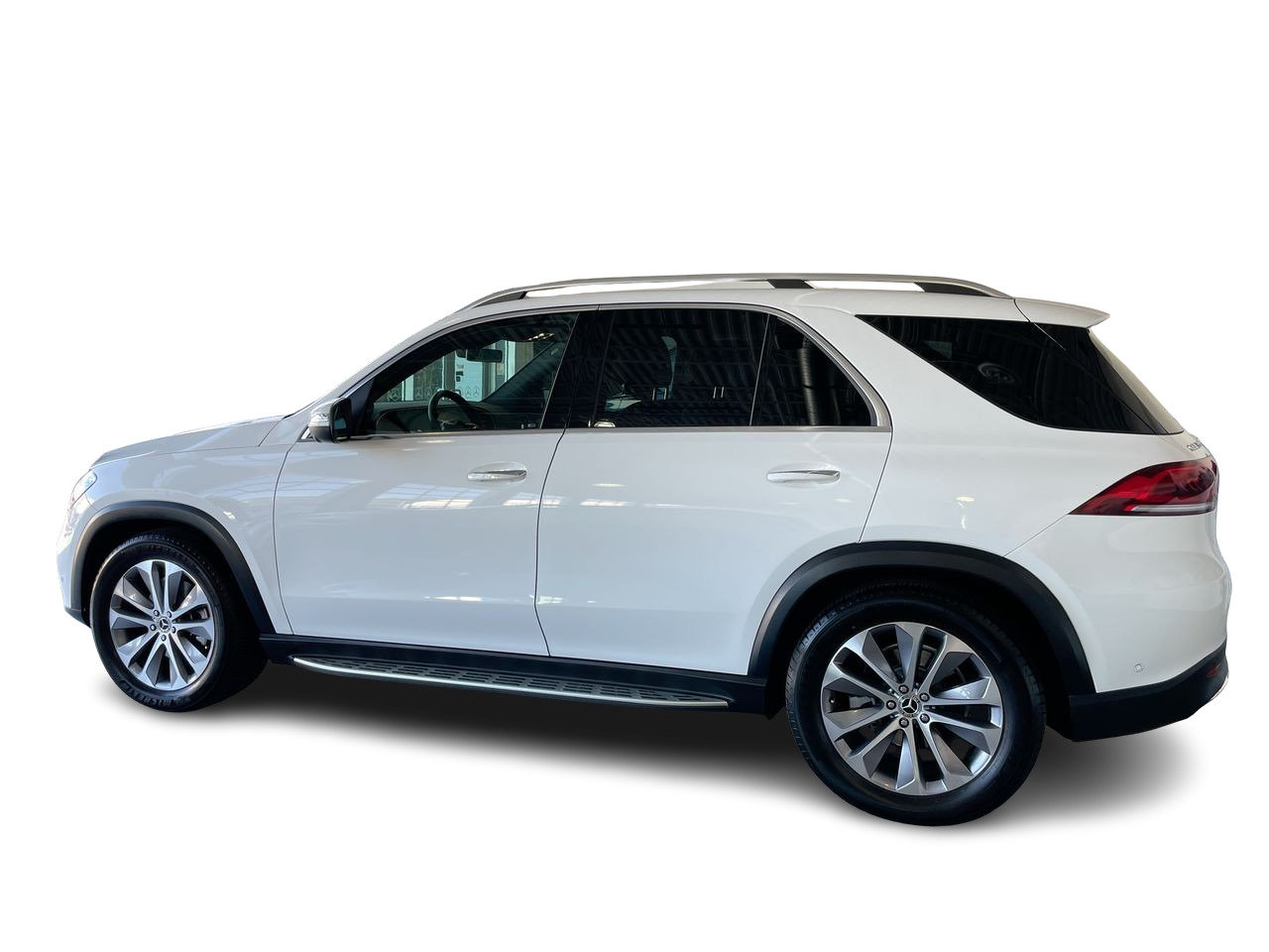 Certified Used 2022 Polar White Mercedes-Benz 4MATIC SUV image 8