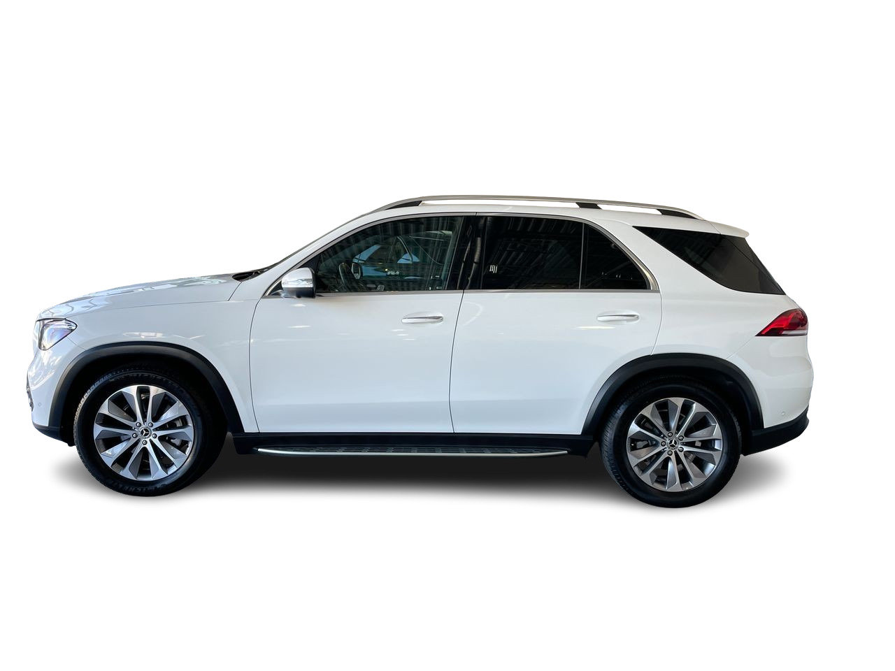 Certified Used 2022 Polar White Mercedes-Benz 4MATIC SUV image 7