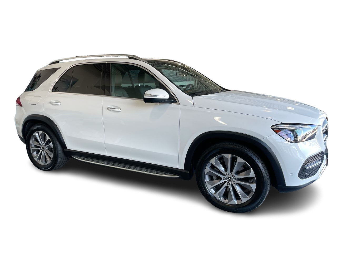 Certified Used 2022 Polar White Mercedes-Benz 4MATIC SUV image 17