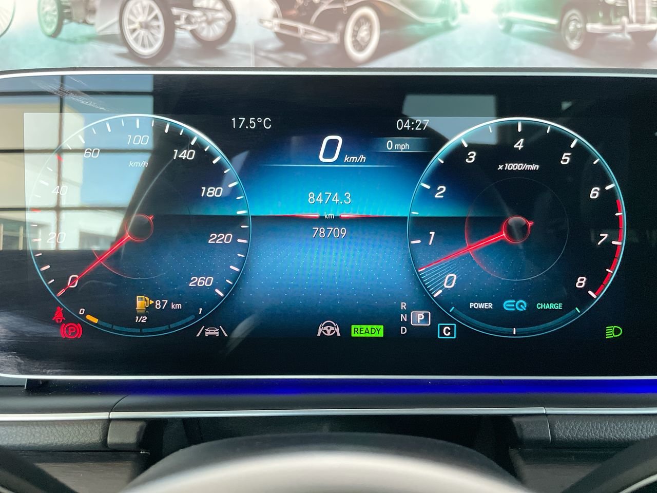 Certified Used 2021 Obsidian Black Met Mercedes-Benz 4MATIC SUV image 23