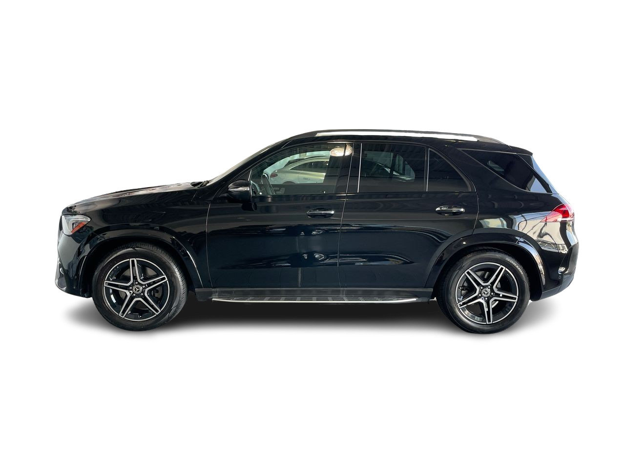 Certified Used 2021 Obsidian Black Met Mercedes-Benz 4MATIC SUV image 7