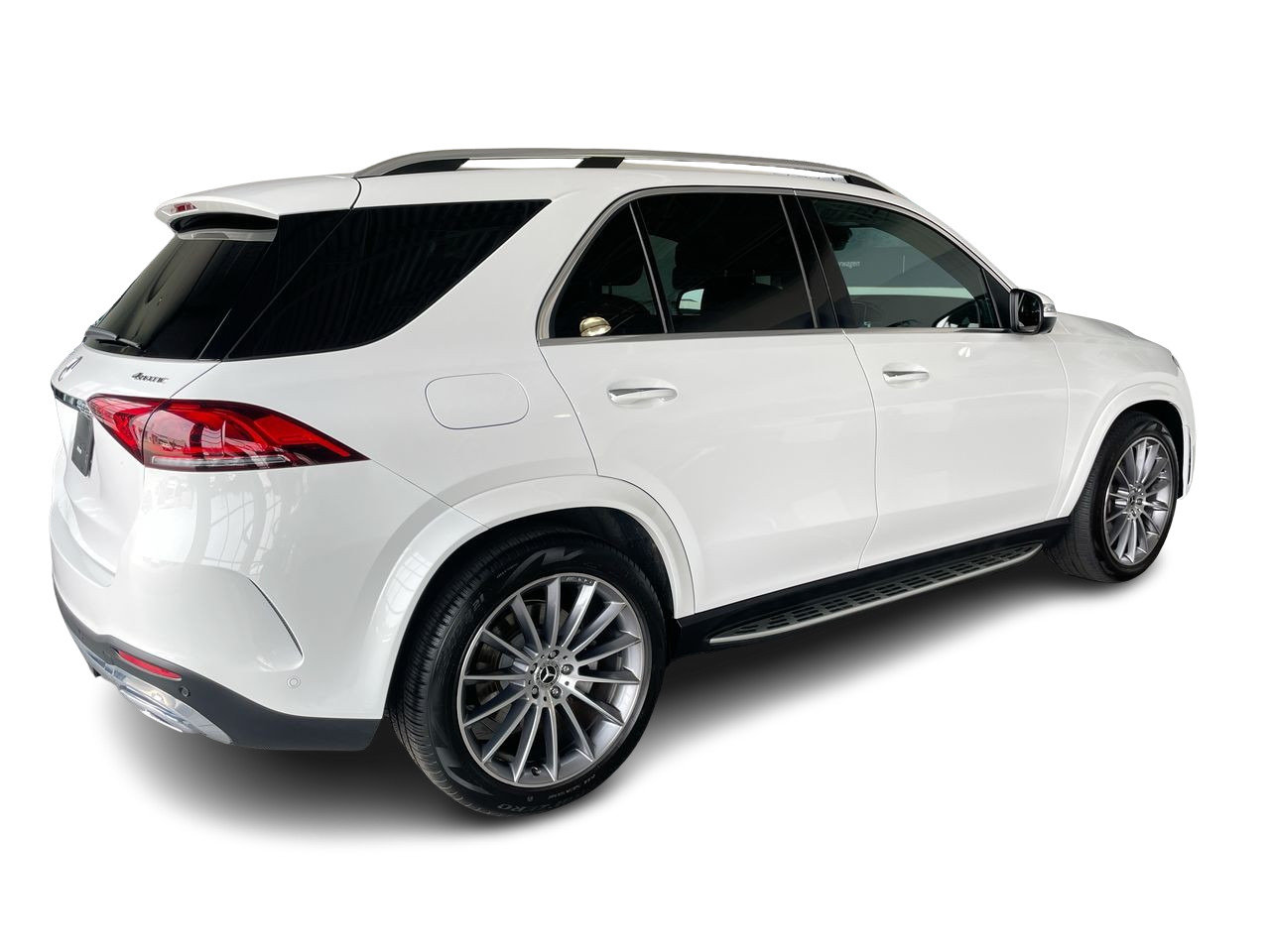 Certified Used 2022 Polar White Mercedes-Benz 4MATIC SUV image 13