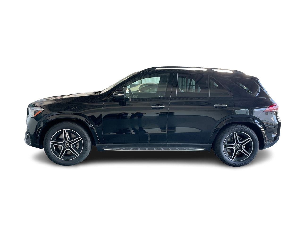 Used 2023 Obsidian Black Metallic Mercedes-Benz 4MATIC SUV image 7