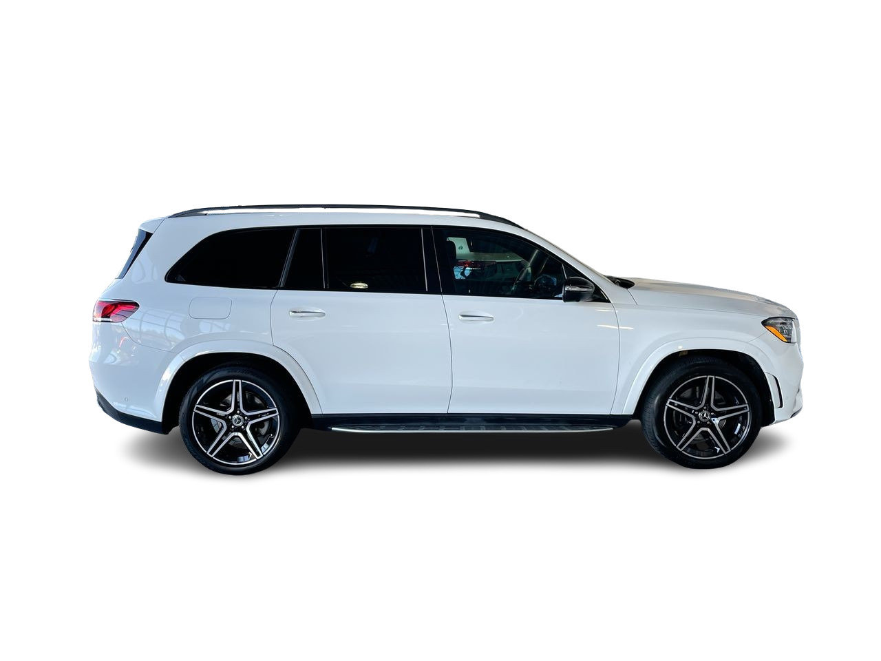 Certified Used 2022 Polar White Mercedes-Benz 4MATIC SUV image 15