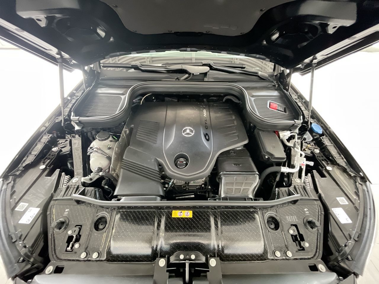 New 2023 Obsidian Black Mercedes-Benz 450 4MATIC image 19