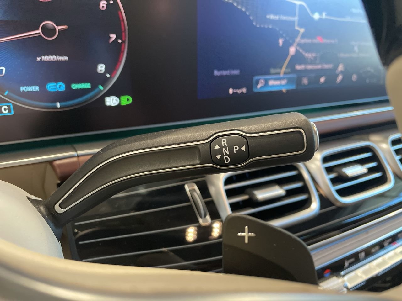 New 2023 Obsidian Black Metallic Mercedes-Benz 600 4MATIC image 29