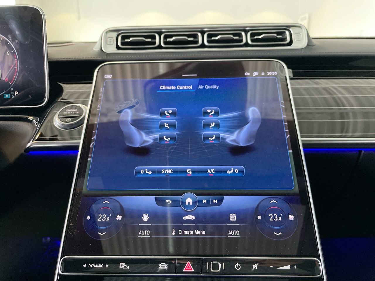 New 2023 Obsidian Black Mercedes-Benz S 580 4MATIC image 29