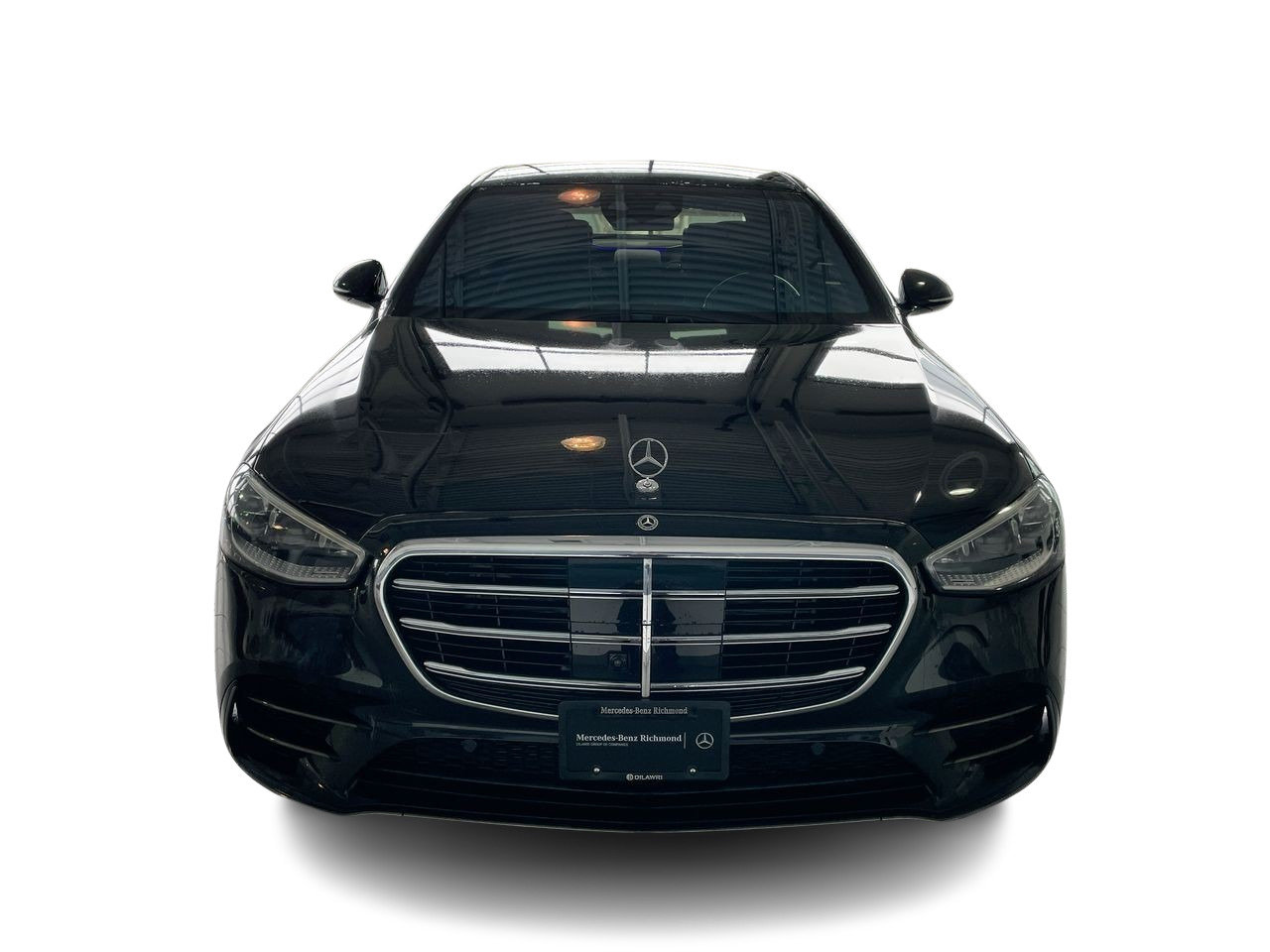 New 2023 Obsidian Black Mercedes-Benz S 580 4MATIC image 3