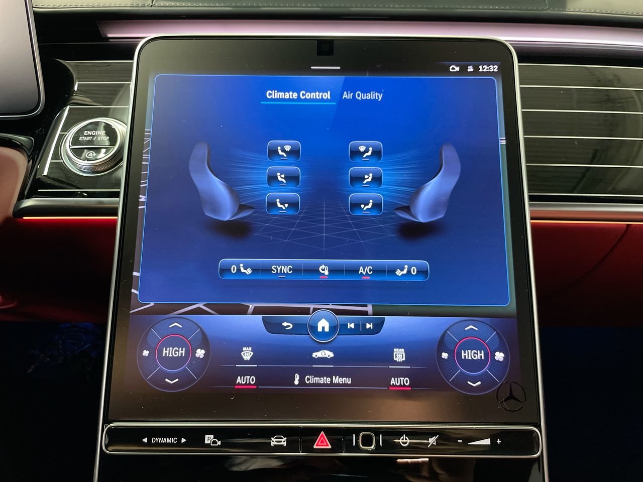 New 2023 Obsidian Black Mercedes-Benz S 580 4MATIC image 30