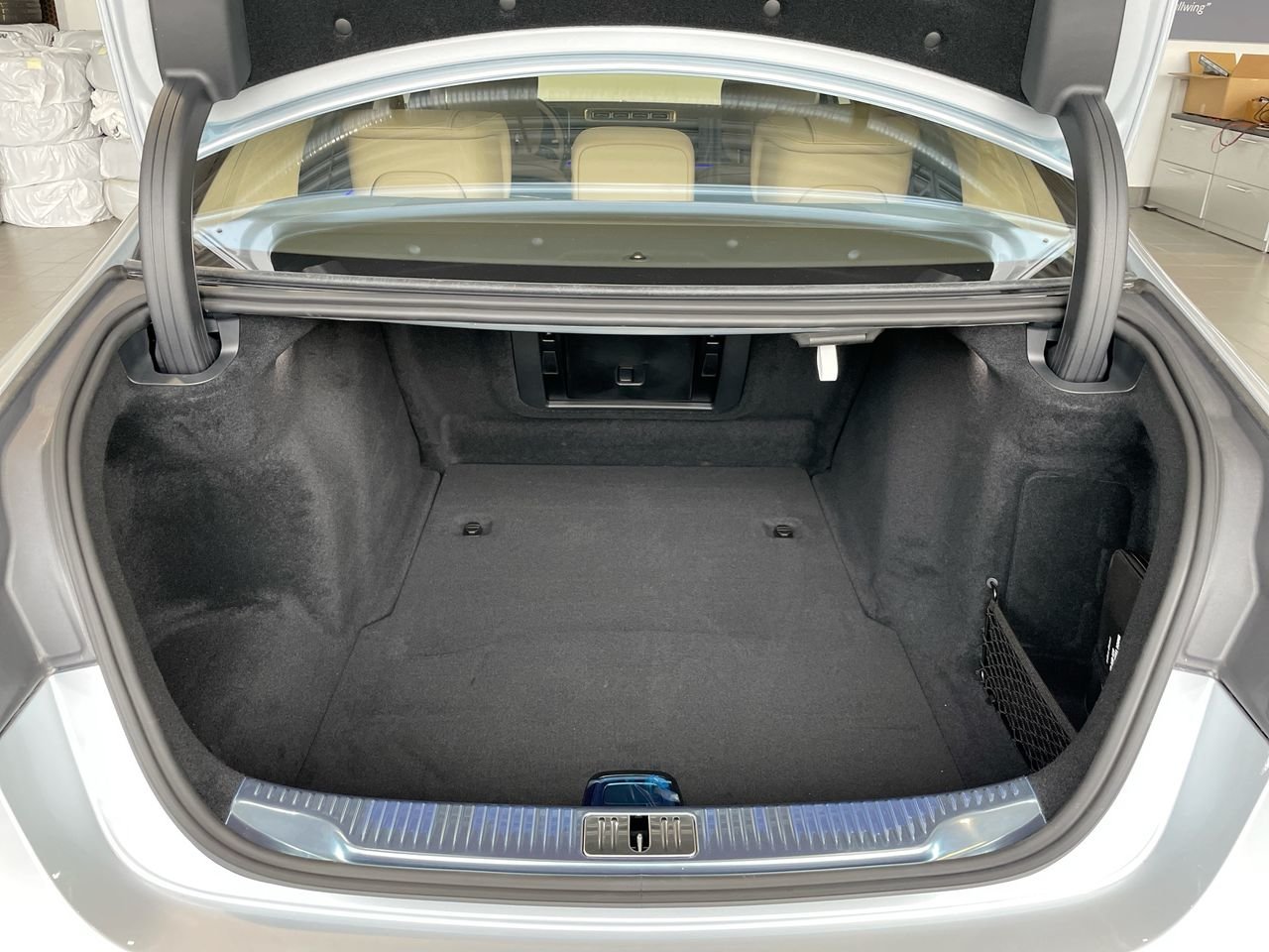 New 2023 High Tech Silver Mercedes-Benz S 580 4MATIC image 19