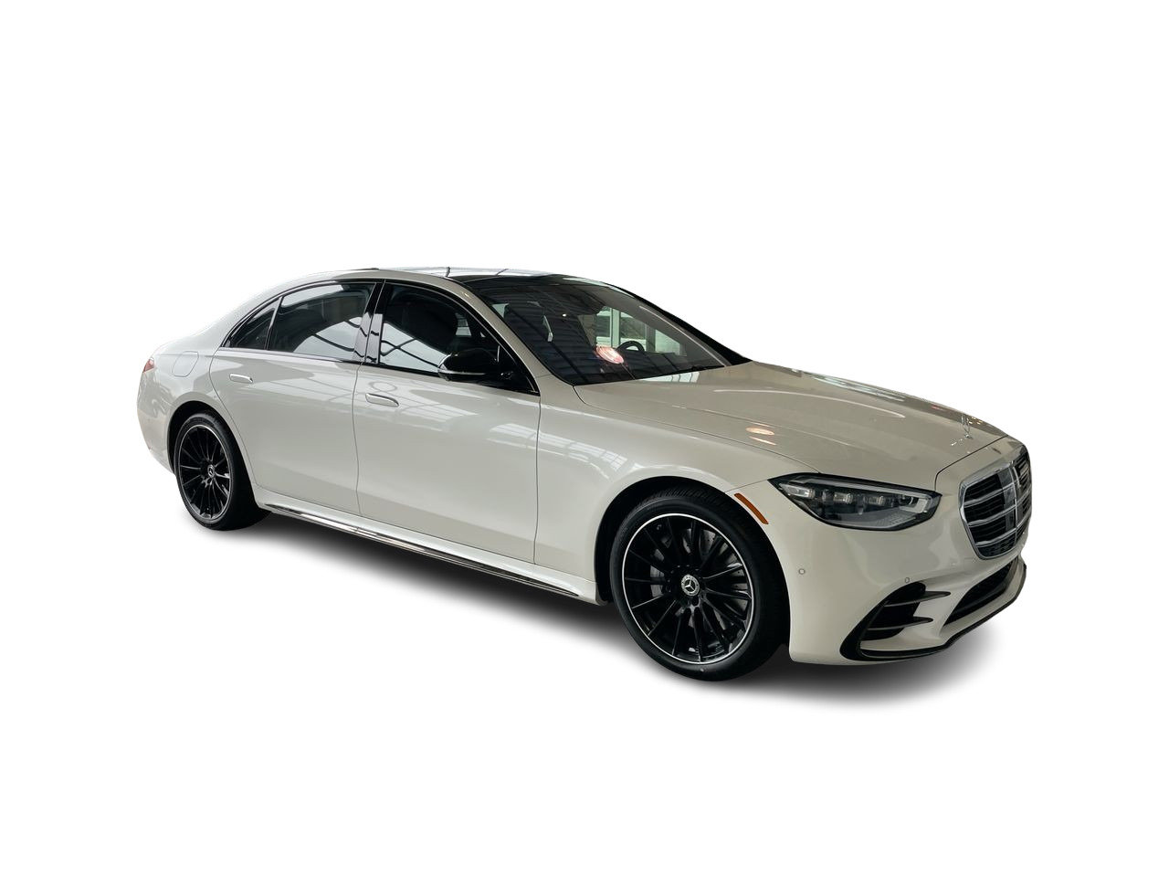 New 2023 MANUFAKTUR Diamond White Mercedes-Benz S 580 4MATIC image 17
