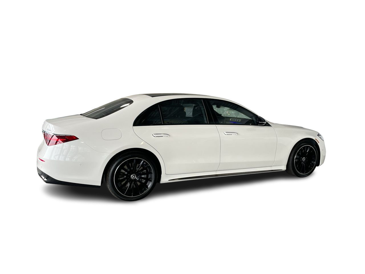 New 2023 MANUFAKTUR Diamond White Mercedes-Benz S 580 4MATIC image 14