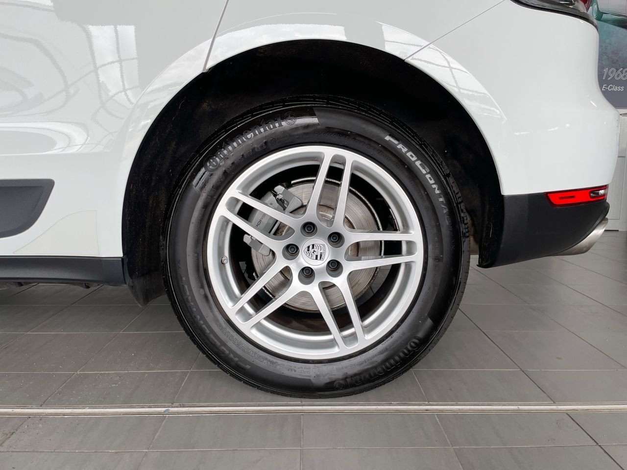Used 2020 White Porsche S image 18