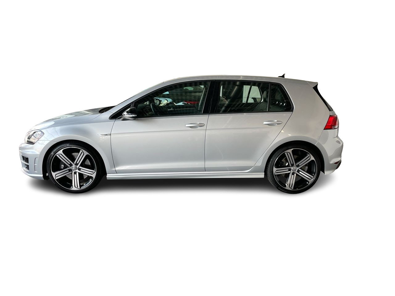 Used 2017 Silver Volkswagen 5-Dr 2.0T 4MOTION at DSG image 7