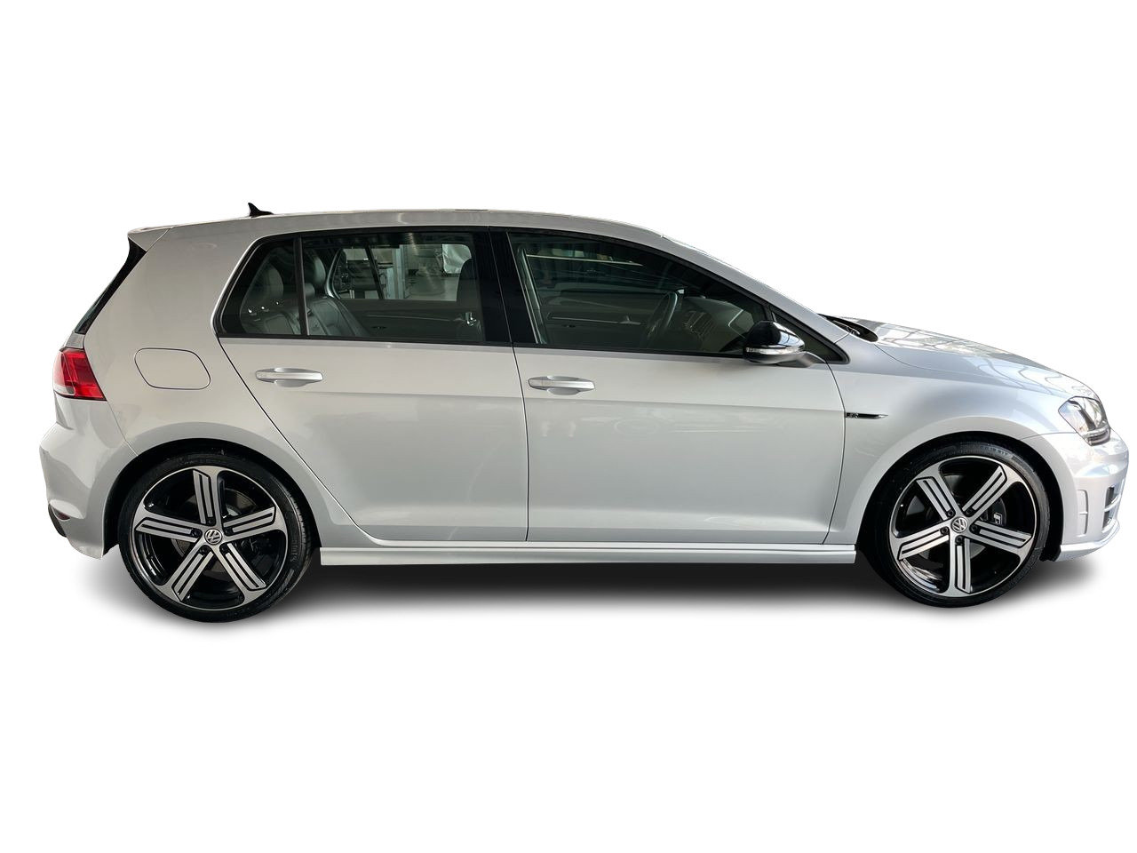 Used 2017 Silver Volkswagen 5-Dr 2.0T 4MOTION at DSG image 15