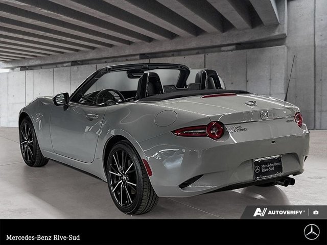 Mazda MX-5 2024
