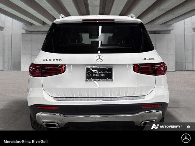 Mercedes-Benz GLB 2026