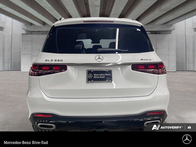 2025 Mercedes-Benz GLS